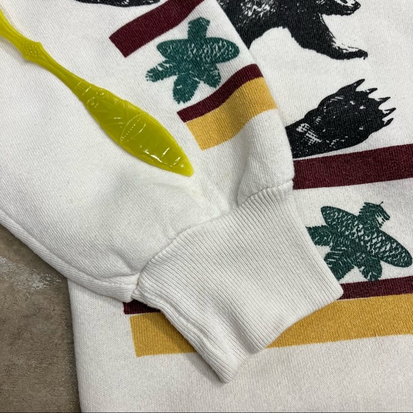 Michigan Rag Co. VTG 80s Bear and Moose Print Sweatshirt Crewneck Sz Large USA - Picture 10 of 11